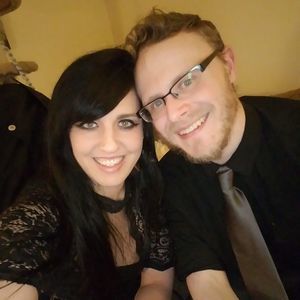 Meet your Posher, Niki